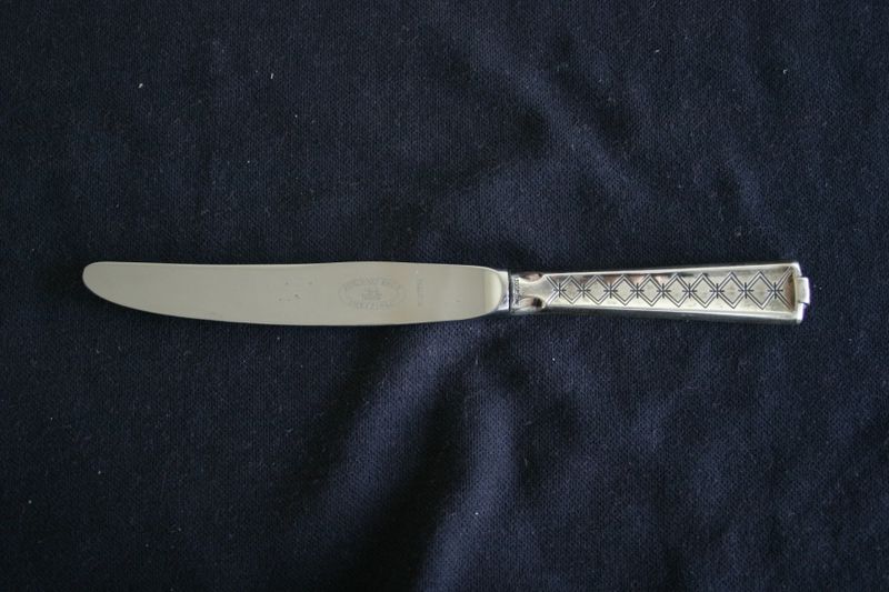 Tone liten spisekniv med kort skaft 21,1 cm