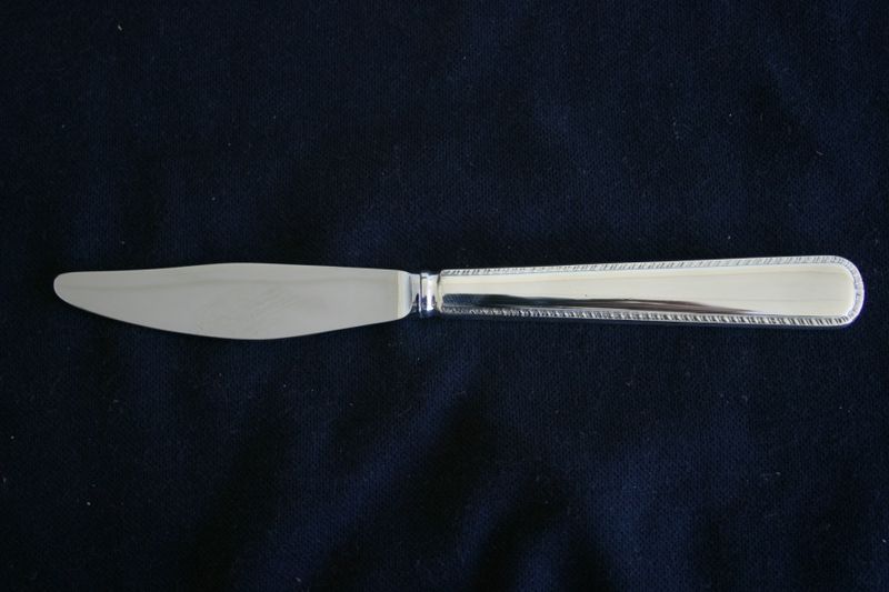 Rådhus med bord liten spisekniv med langt skaft