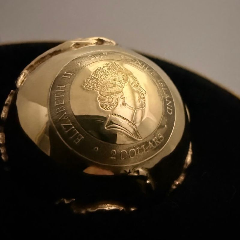 3D Golden Diamond Globe Coin - Poland